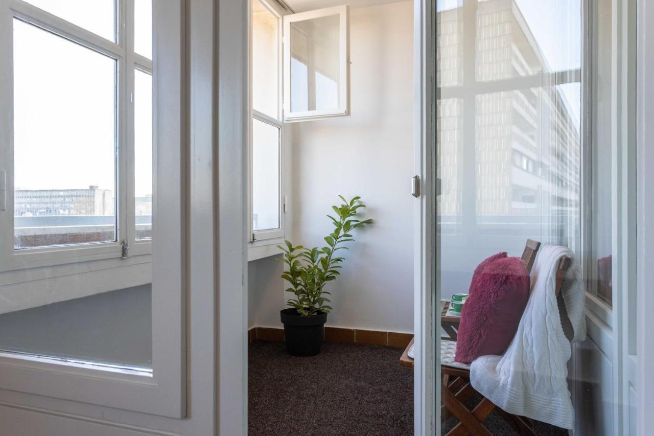Modern Apartment Near Faculty Of El Engineering Zagreb Eksteriør billede